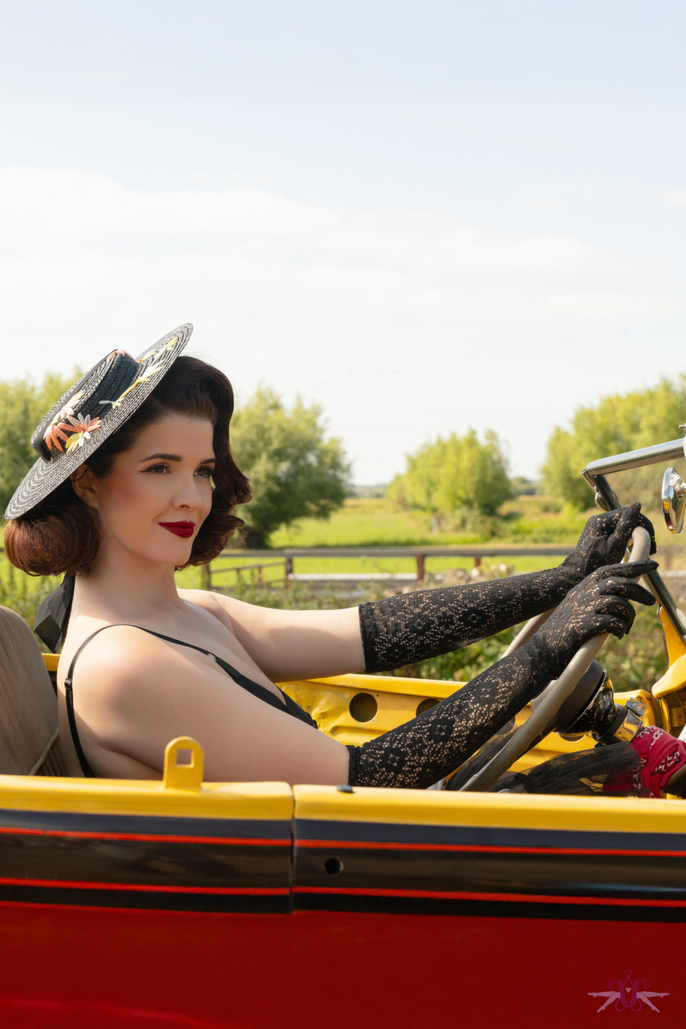 unique-id-14197b2b-ac1e-48dd-b373-deee6fddbd30