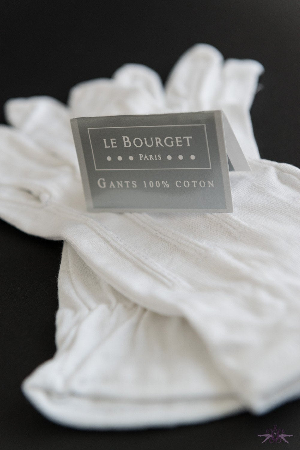 Le Bourget Hosiery Gloves - The Hosiery Box