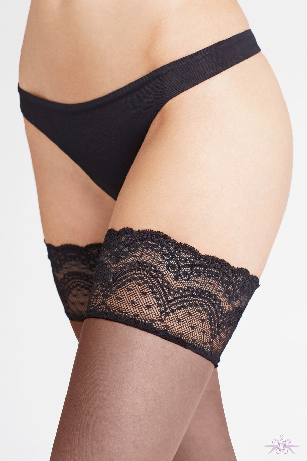 Falke Invisible Deluxe 8 Denier Hold Ups - The Hosiery Box